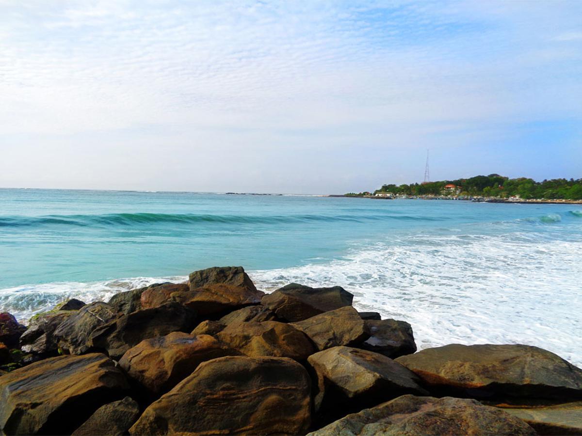 Reggae Zone Beach Resort Tangalle Buitenkant foto