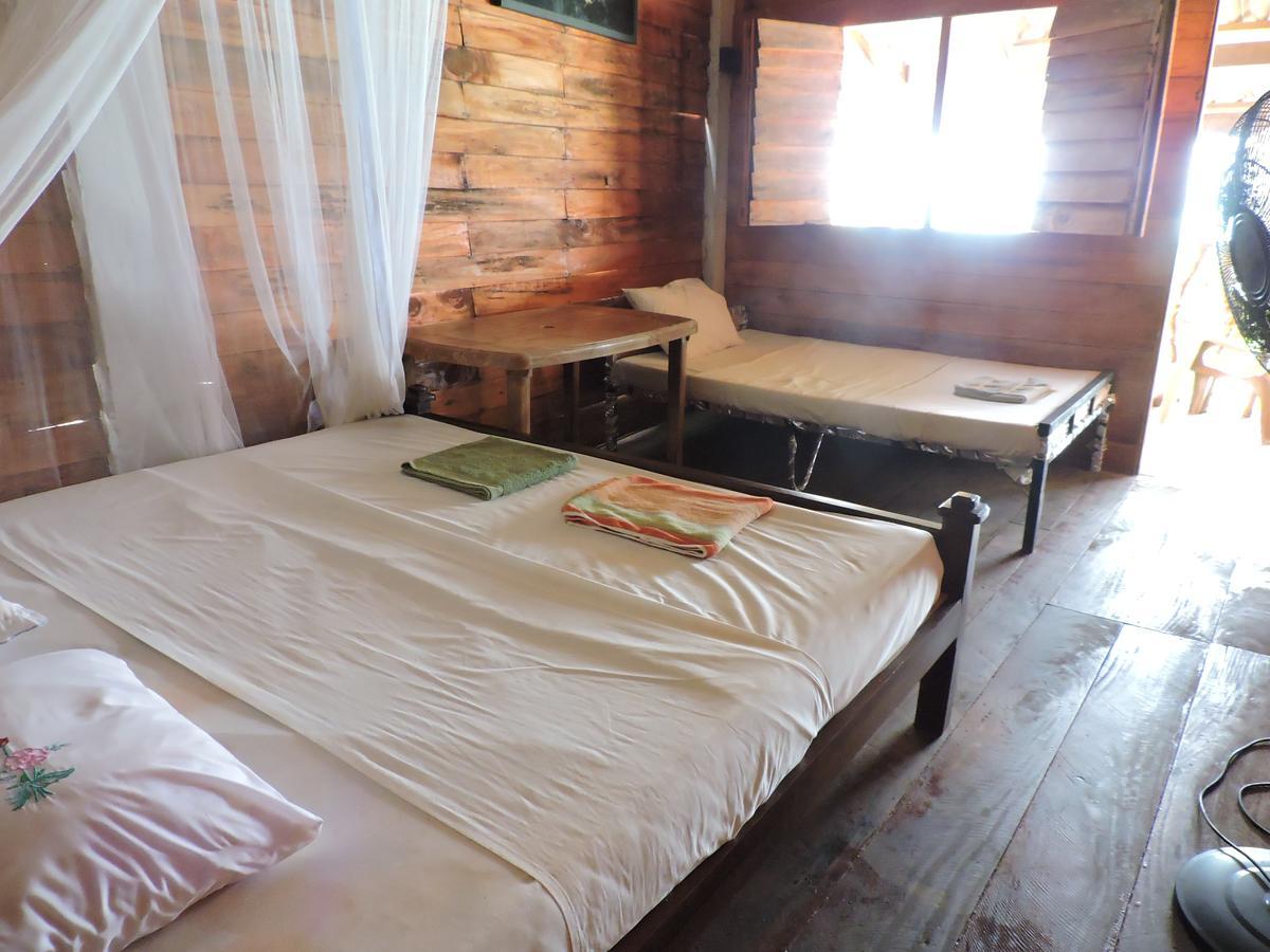 Reggae Zone Beach Resort Tangalle Kamer foto