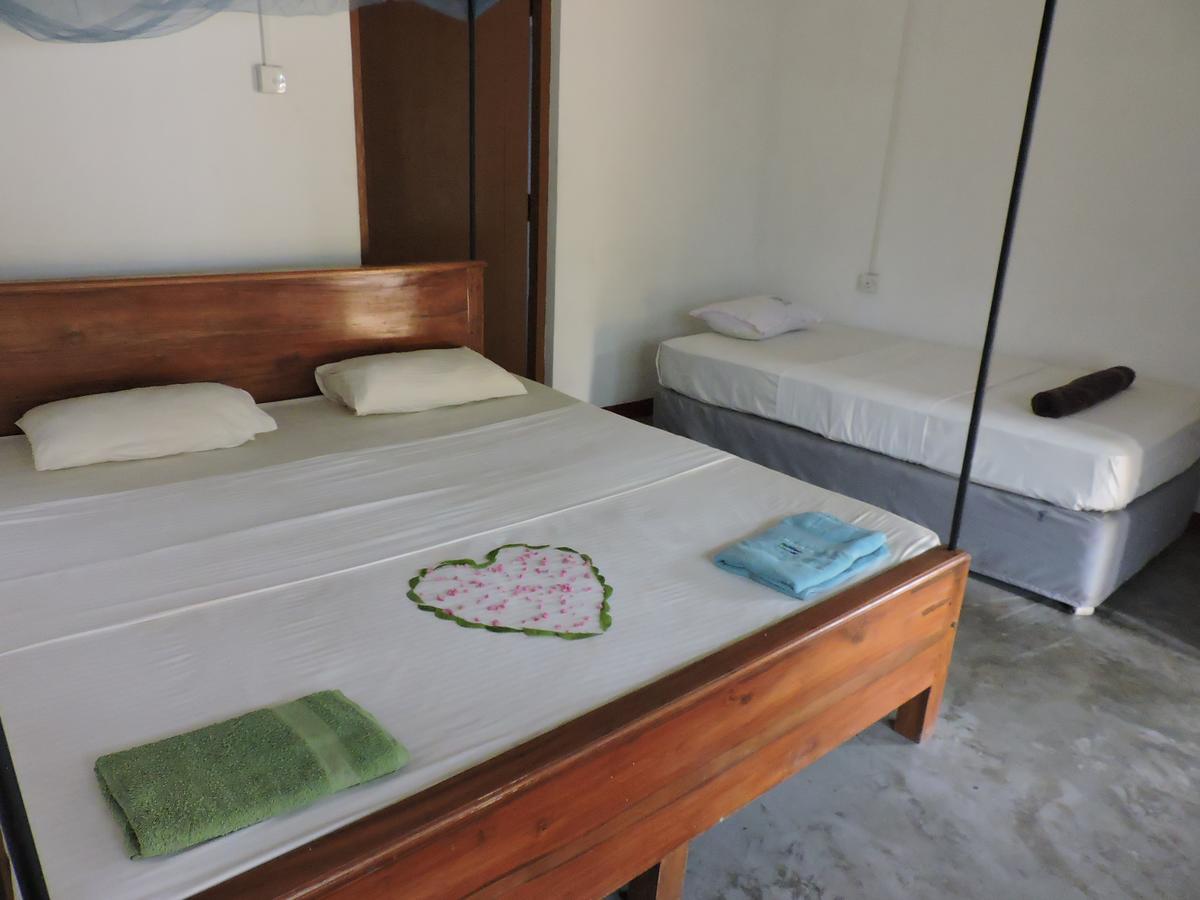Reggae Zone Beach Resort Tangalle Kamer foto